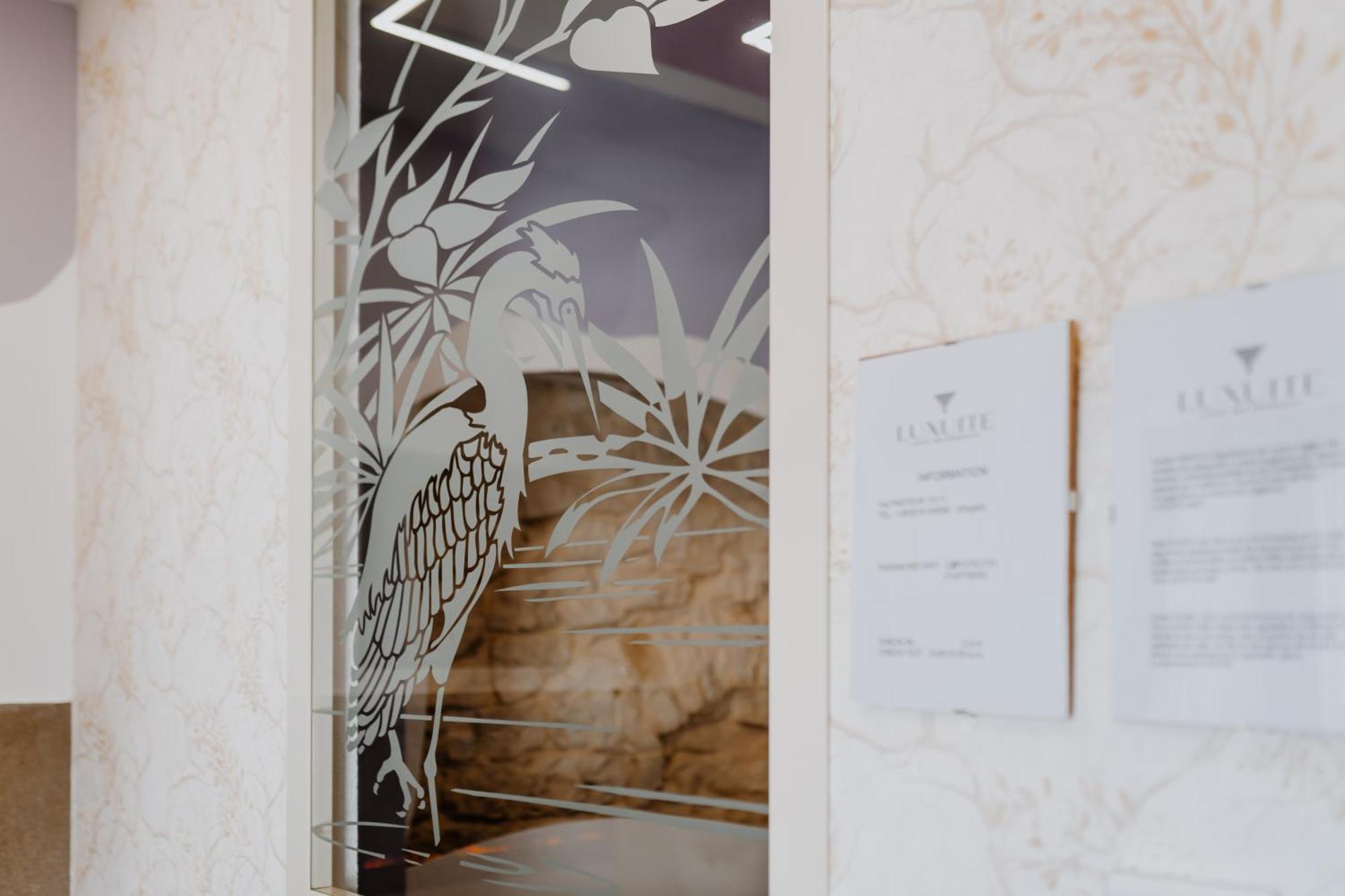 Luxuite Spa Con Piscina E Jacuzzi Alberobello Eksteriør billede